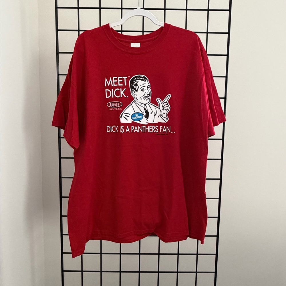 Gildan Red Graphic Men's Tee
